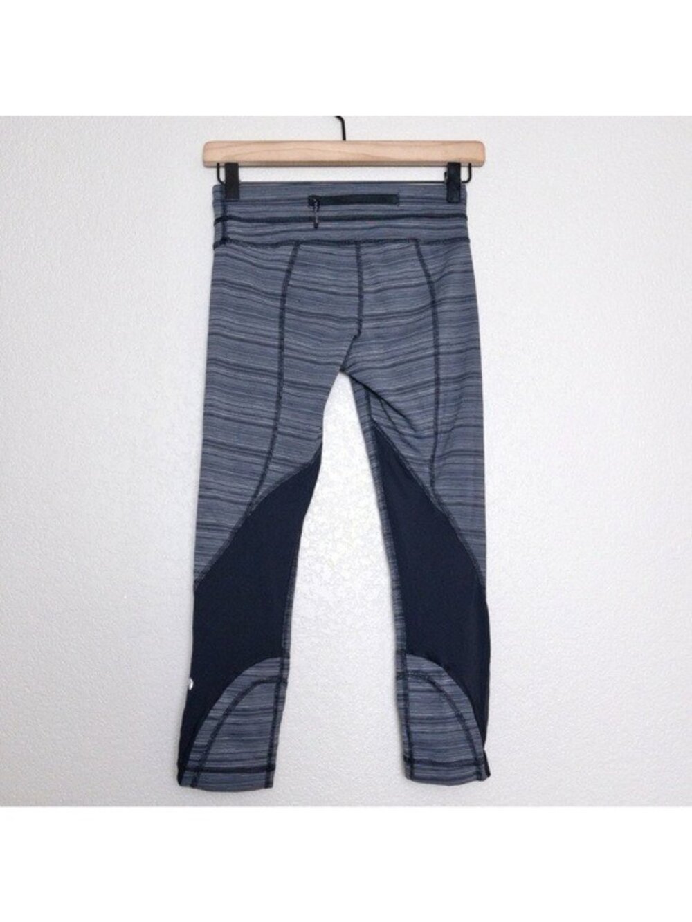 Lululemon Run Inspire Crop II Luxtreme Legging 4 Cyber Stripe Black Mesh Pocket - Picture 6 of 10